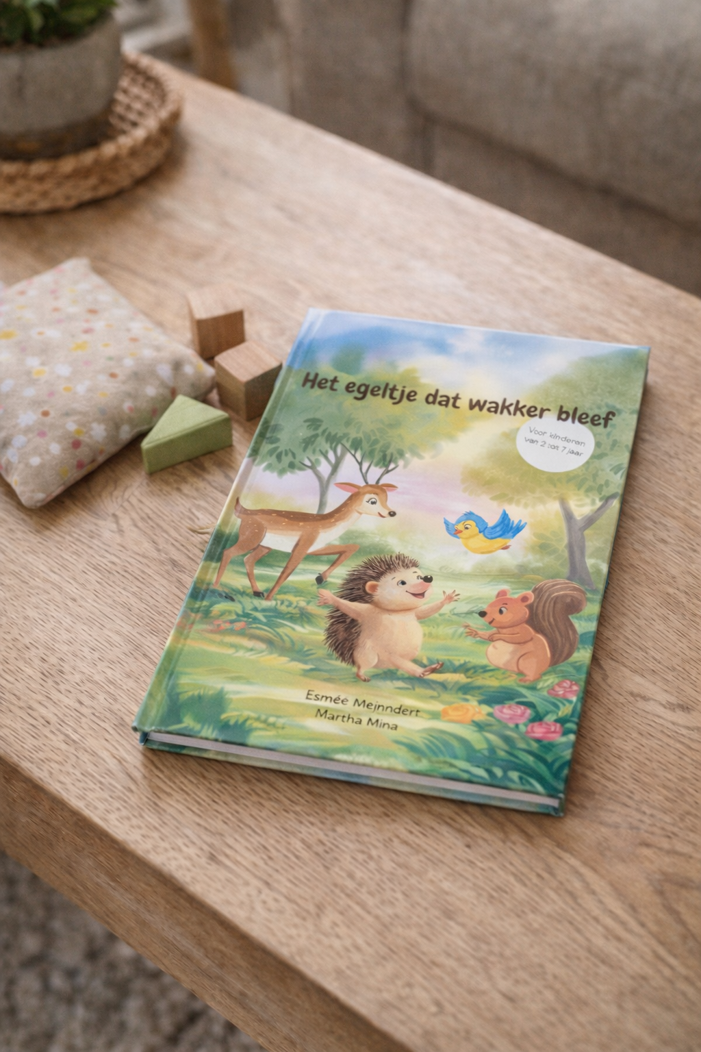 Het egeltje dat wakker bleef - Esmee Meijndert